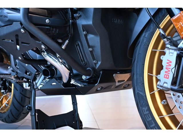 bmw - r-1300-gs-trophy