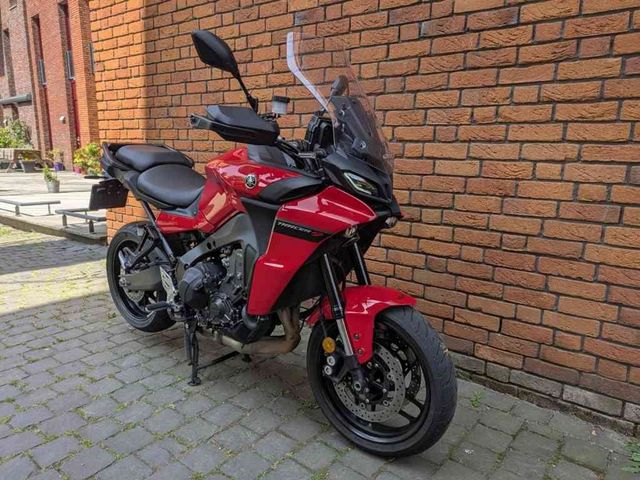 yamaha - tracer-9