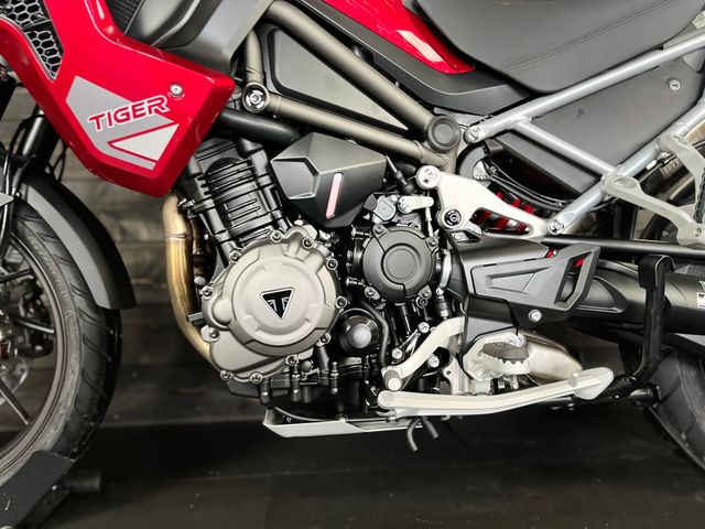 triumph - tiger-1200-gt-pro