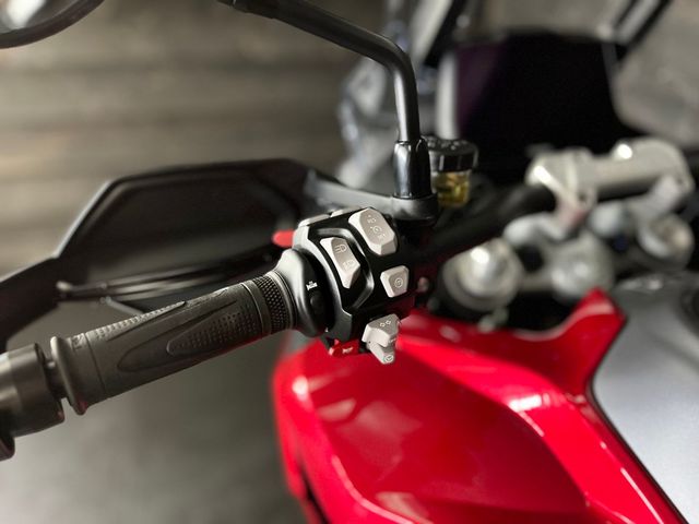 triumph - tiger-1200-gt-pro