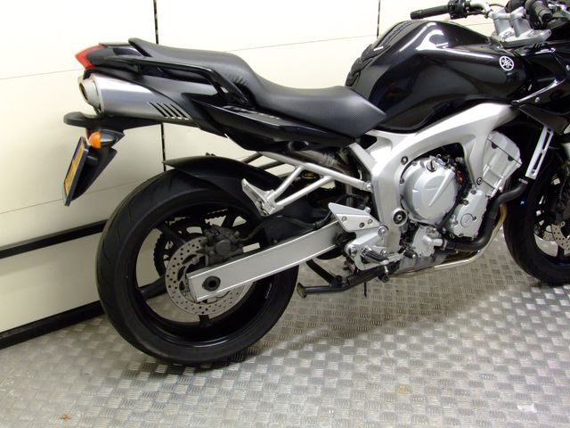 yamaha - fz-6-fazer-s2