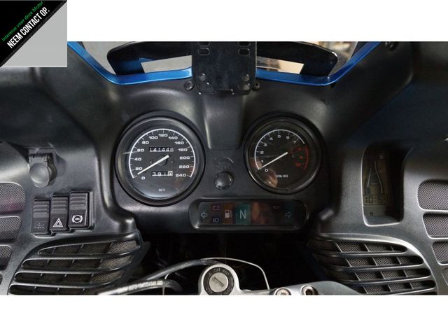 bmw - r-1100-rt