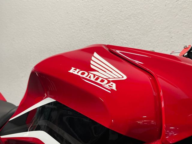 honda - cbr-650-r
