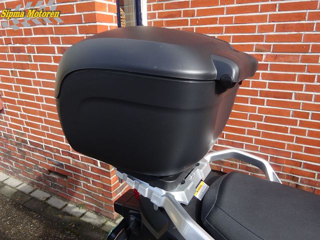 suzuki - v-strom-650-xta