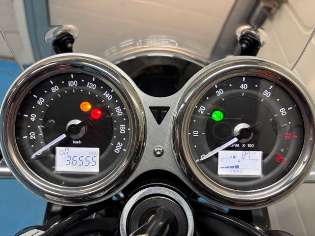 triumph - bonneville--t-120