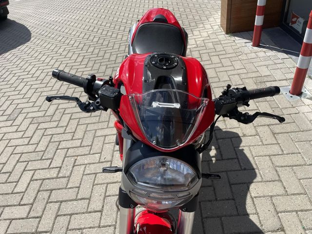 ducati - monster-696