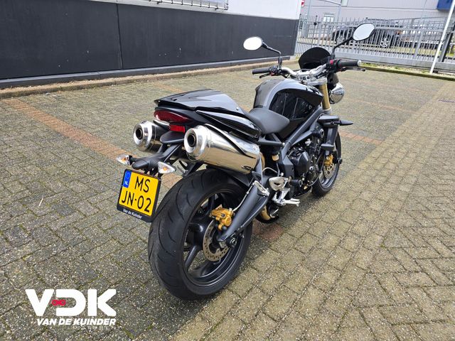 triumph - street-triple-675