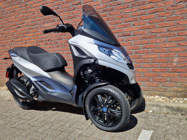 piaggio - mp3-300-hpe
