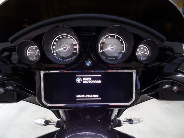 bmw - r-18-b