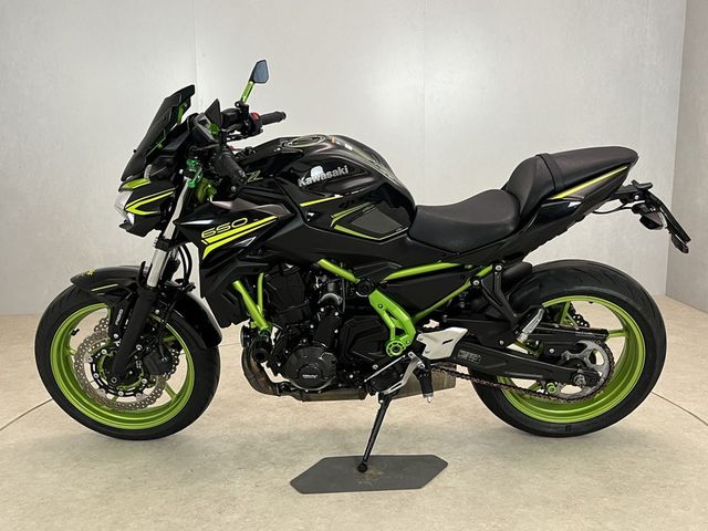 kawasaki - z650