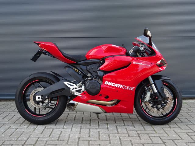 ducati - 899-panigale