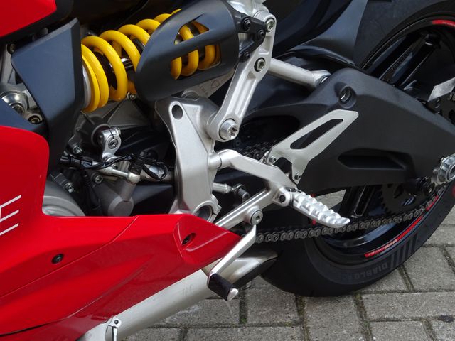ducati - 899-panigale