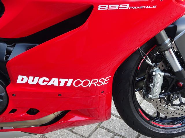 ducati - 899-panigale