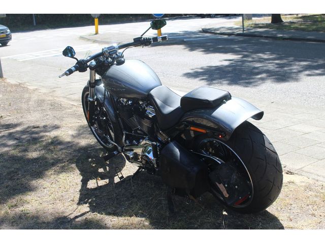 harley-davidson - breakout-fxsb