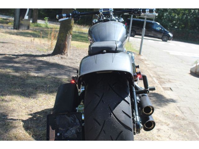 harley-davidson - breakout-fxsb