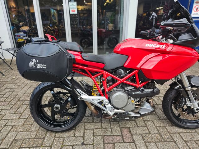 ducati - multistrada-1100