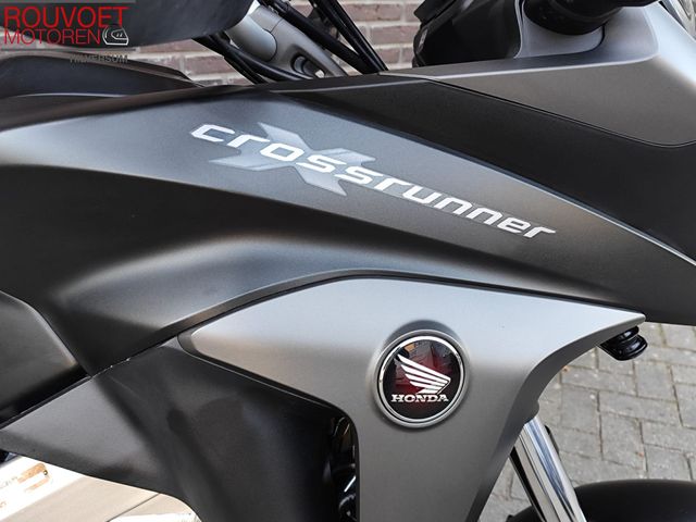 honda - vfr-800-x-crossrunner