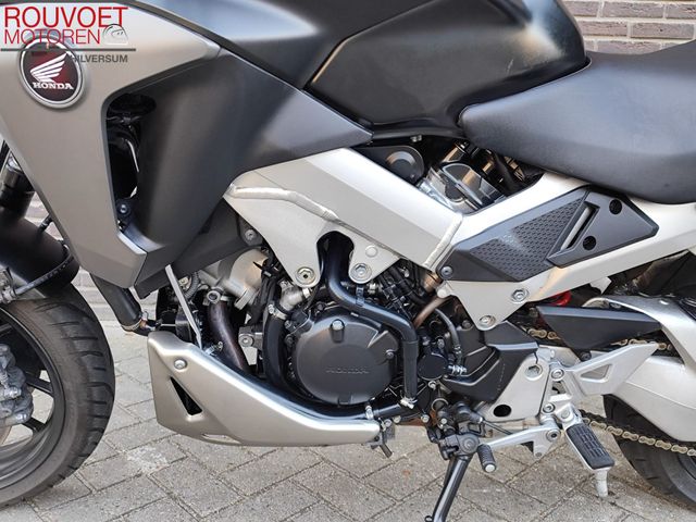 honda - vfr-800-x-crossrunner