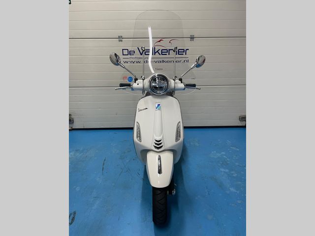 vespa - primavera-125-abs