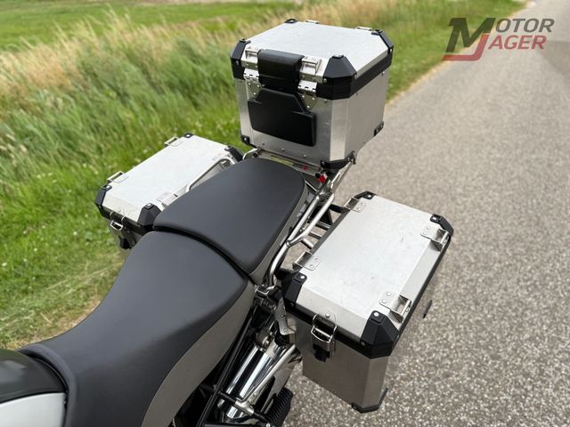 bmw - r-1200-gs-adventure