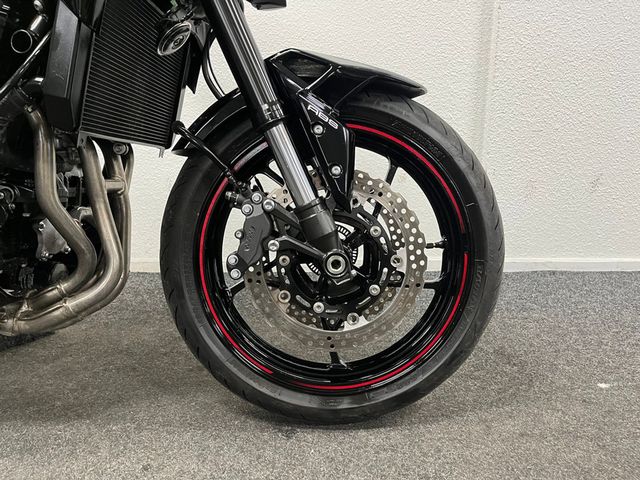 kawasaki - z900