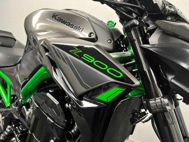 kawasaki - z900