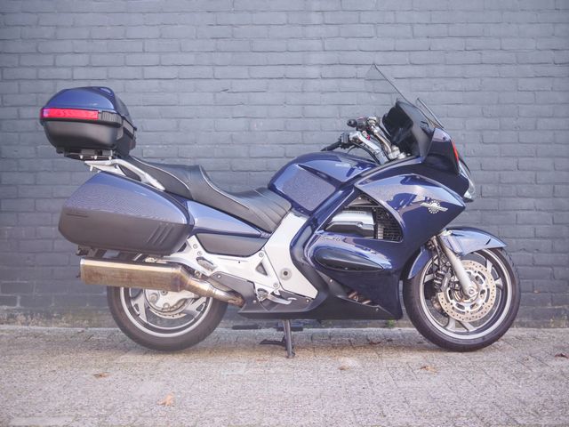 honda - st-1300-pan-european