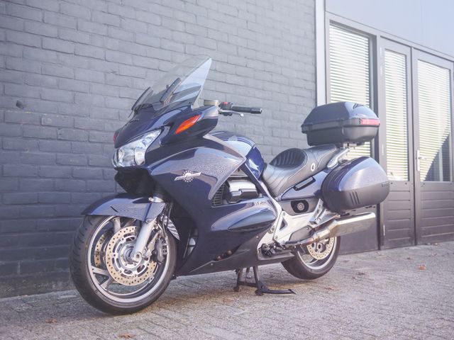 honda - st-1300-pan-european