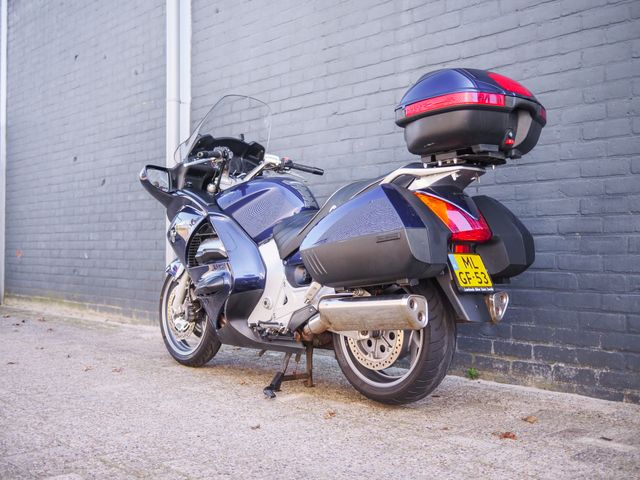 honda - st-1300-pan-european