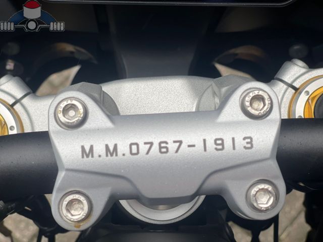 moto-guzzi - v-100-mandello-s