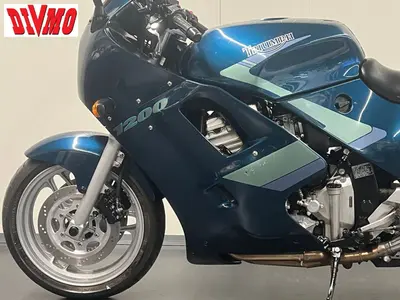 TRIUMPH TROPHY 1200 – foto 4