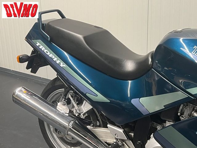 triumph - trophy-1200