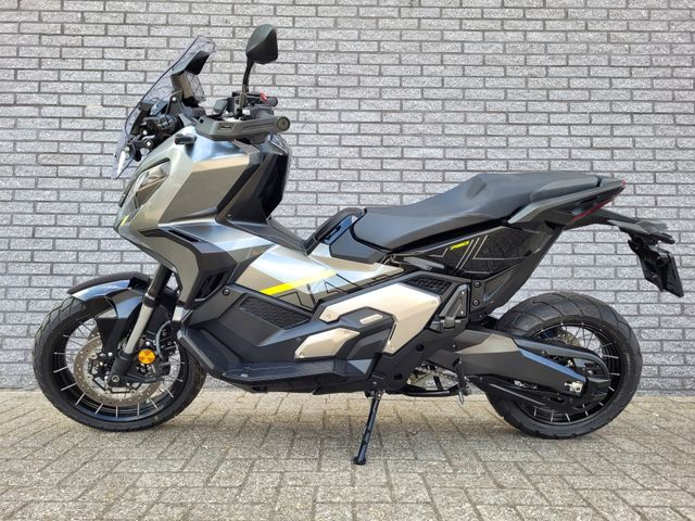 honda - x-adv