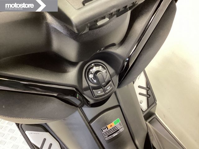 yamaha - x-max-300-tech-max
