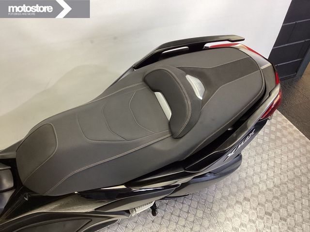 yamaha - x-max-300-tech-max