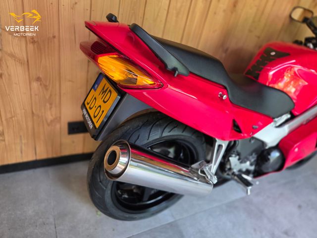 honda - vfr-800-fi