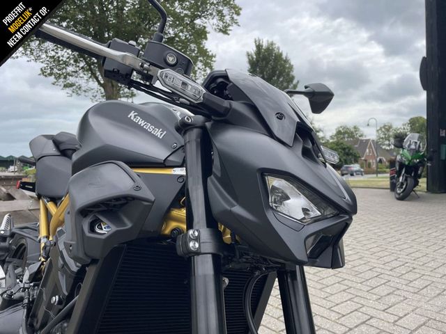 kawasaki - z900