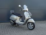 VESPA GTS 300 TOURING