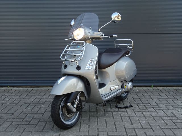 vespa - gts-300-touring