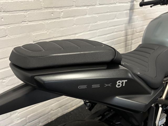 suzuki - gsx-8t