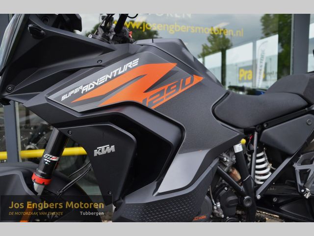 ktm - 1290-super-adventure-s