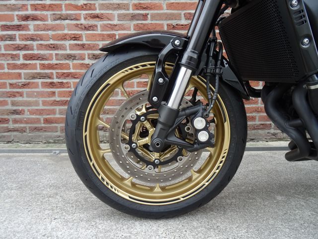 yamaha - xsr-900-abs