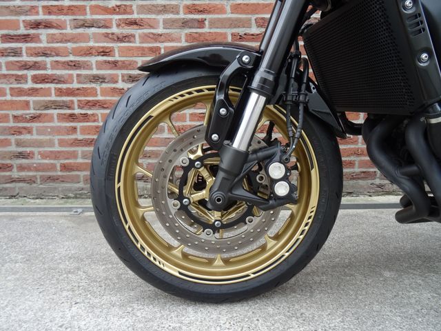 yamaha - xsr-900-abs