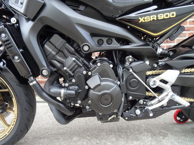yamaha - xsr-900-abs