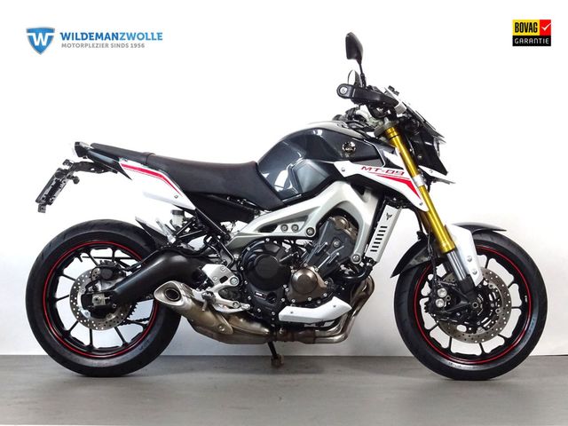 yamaha - mt-09-street-rally