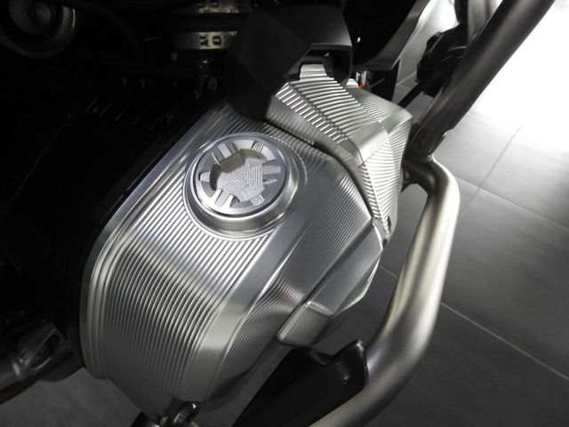 bmw - r-1250-gs-adventure