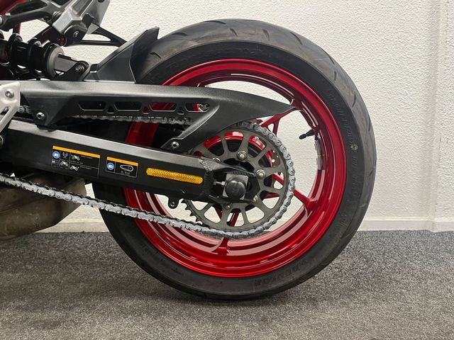 kawasaki - z900