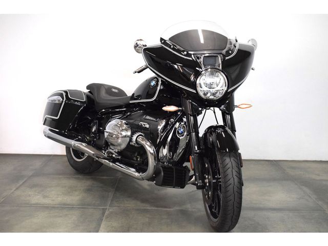 bmw - r-18-b