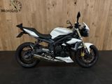 TRIUMPH STREET TRIPLE 675