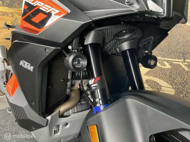 ktm - 1290-super-adventure-s